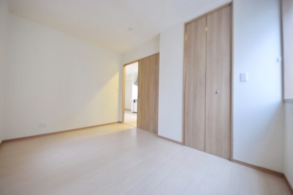 サンモール三郷の物件内観写真